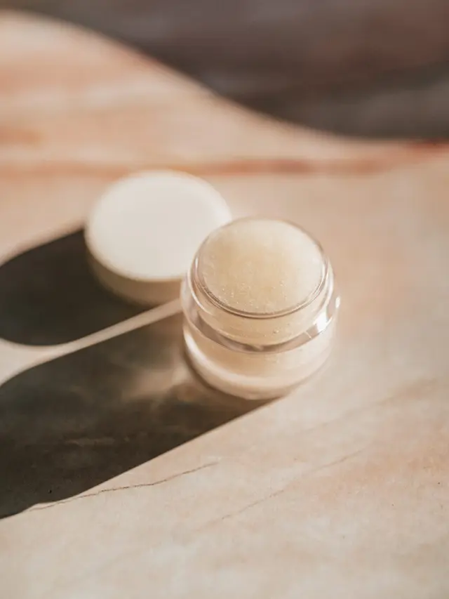 Kandungan Pelembab Bibir yang Tidak Cocok