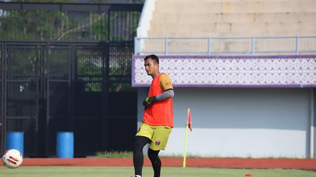 Dhika Bhayangkara, Persita Tangerang