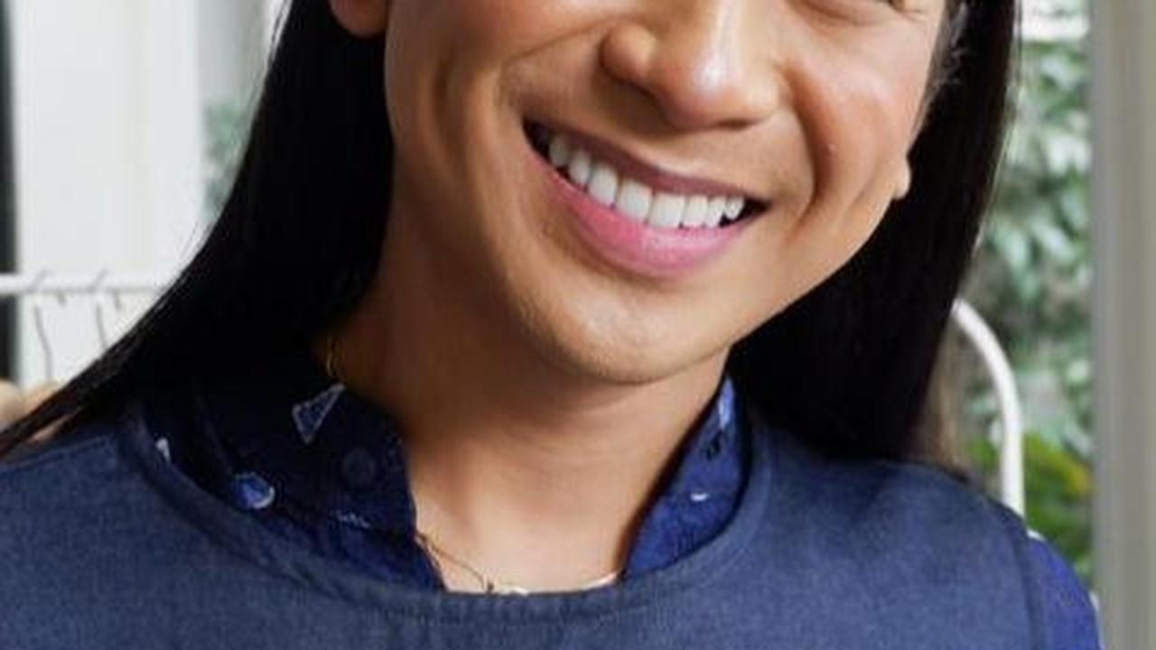 Kemenag Buka Suara soal Viral Selebgram Jovi Adhiguna Bawa Kerupuk Babi ke Resto Halal