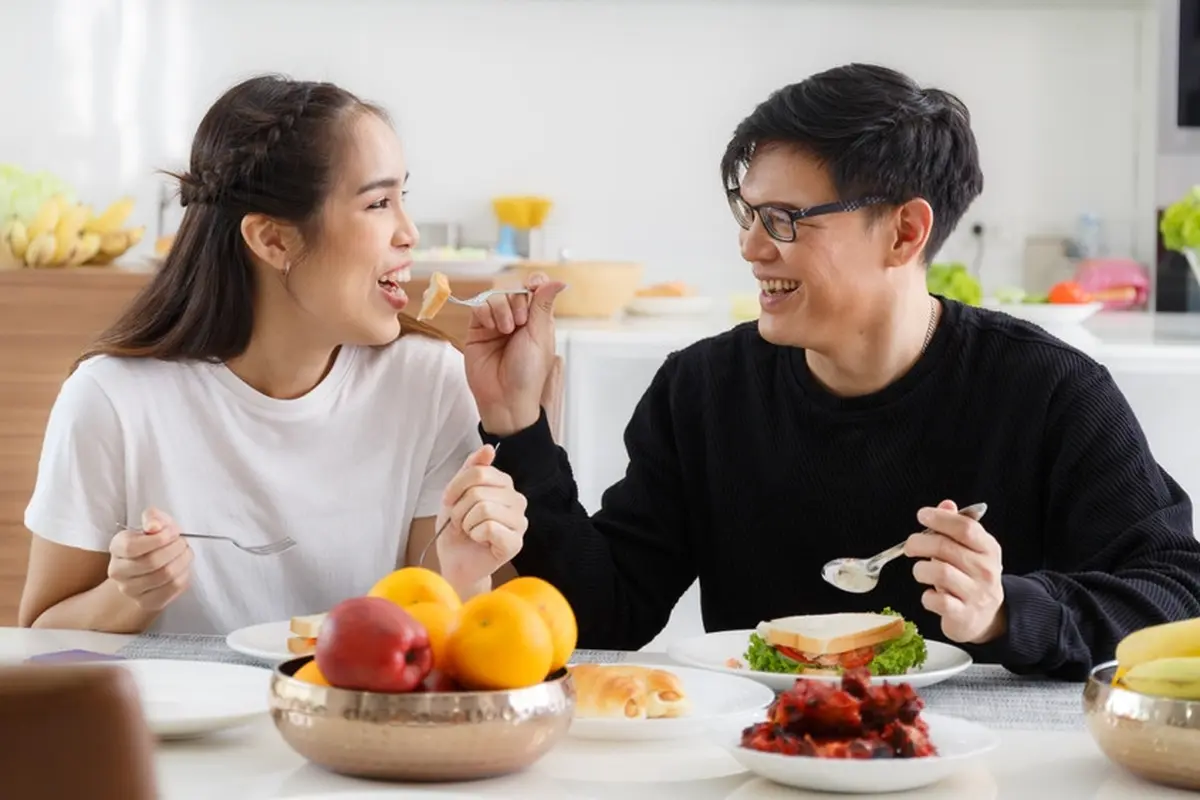 couple bahagia cinta