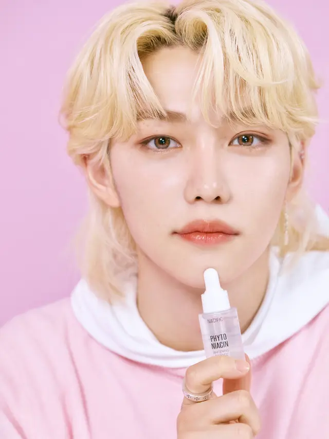 5 Trik Mudah Makeup untuk Membuat Glass Skin Look ala Artis Korea Selatan