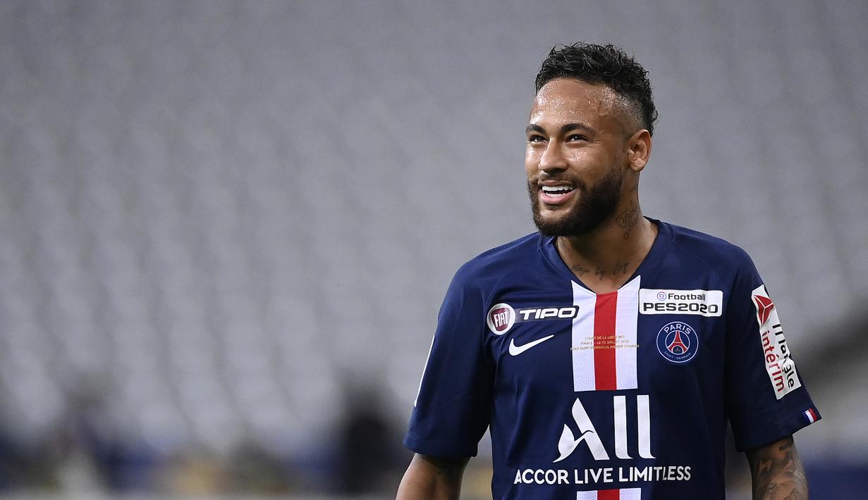 6. Neymar - Neymar menjadi man of the macth pada pertandingan PSG melawan Atalanta di perempat final Liga Champions 2019/2020. Pemain asal Brasil ini tampil impresif sepanjang 90 menit jalannya pertandingan dan menjadi motor kemenangan PSG atas Atalanta. (AFP/Franck Fife)