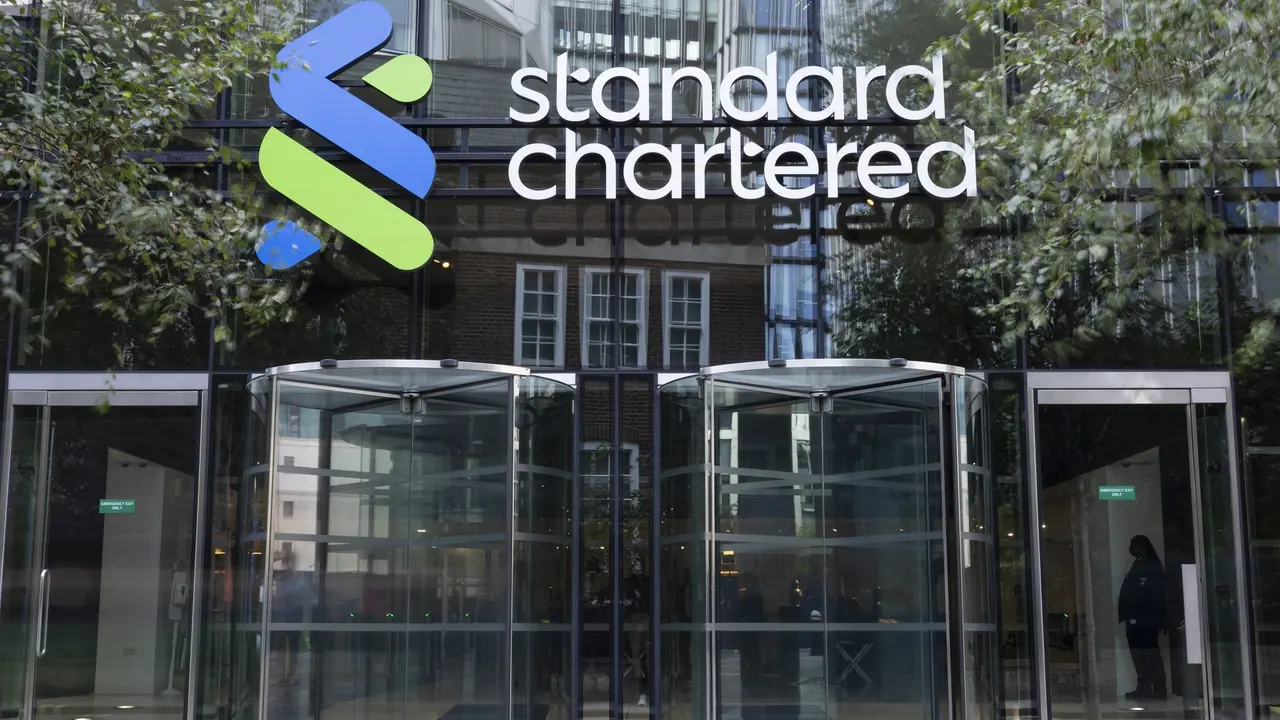 Cerita Bank Asal Inggris Standard Chartered Hadapi Tuntutan Terkait Pendanaan Terorisme