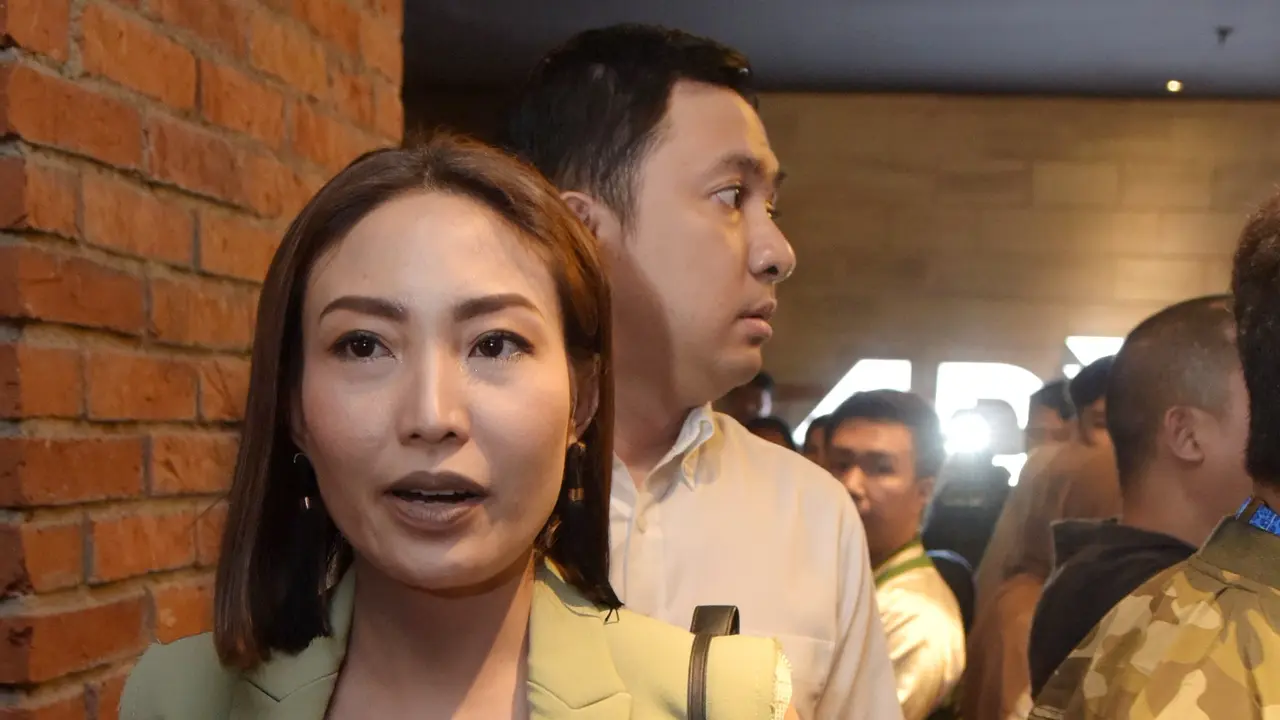 [Bintang] Ayu Dewi