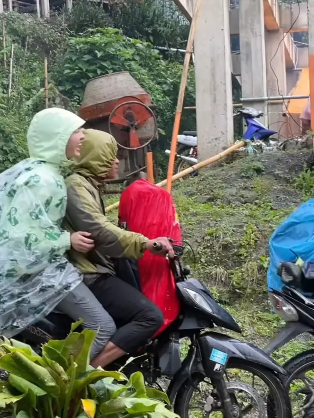 Potret Raline Shah Mendaki Gunung Latimojong (Instagram/@ralineshah)