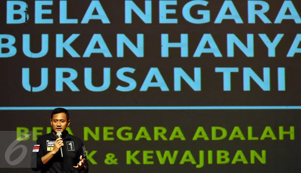 Cagub DKI Jakarta, Agus Harimurti Yudhoyono (AHY) menyampaikan pandangan pada Young Voters Festival di TIM, Jakarta, Selasa (31/1). Jelang pelaksanaan Pilkada, KPUD DKI Jakarta menyelenggarakan Young Voters Festival. (Liputan6.com/Helmi Fithriansyah)