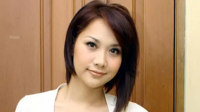 6 Potret Lawas BCL dengan Rambut Pendek, Flashback Rilis Album Cinta Pertama