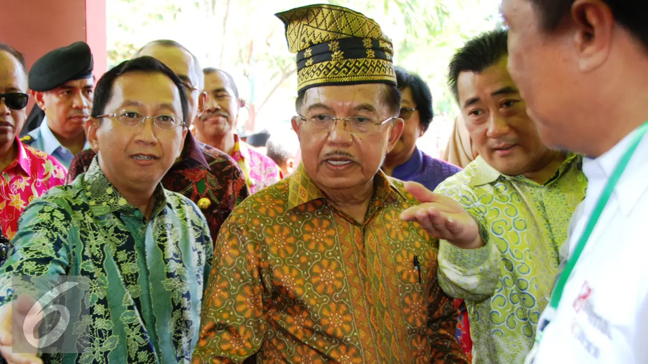20160722- Wapres JK Tinjau Hasil Program Desa Makmur Peduli Api-Riau- Faizal Fanani