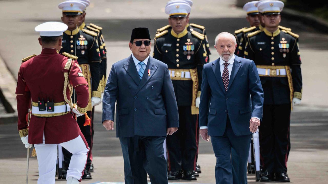 Prabowo Bertolak ke Malaysia Hadiri KTT ASEAN