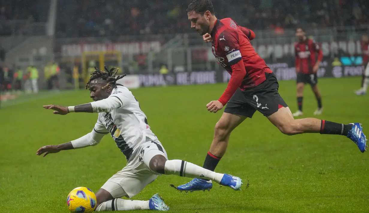 Menjamu Udinese, Rossoneri tumbang dengan skor 1-0. (AP Photo/Luca Bruno)
