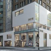 Intip kemewahan butik terbaru Dior yang baru dibuka kembali di New York (Dior)