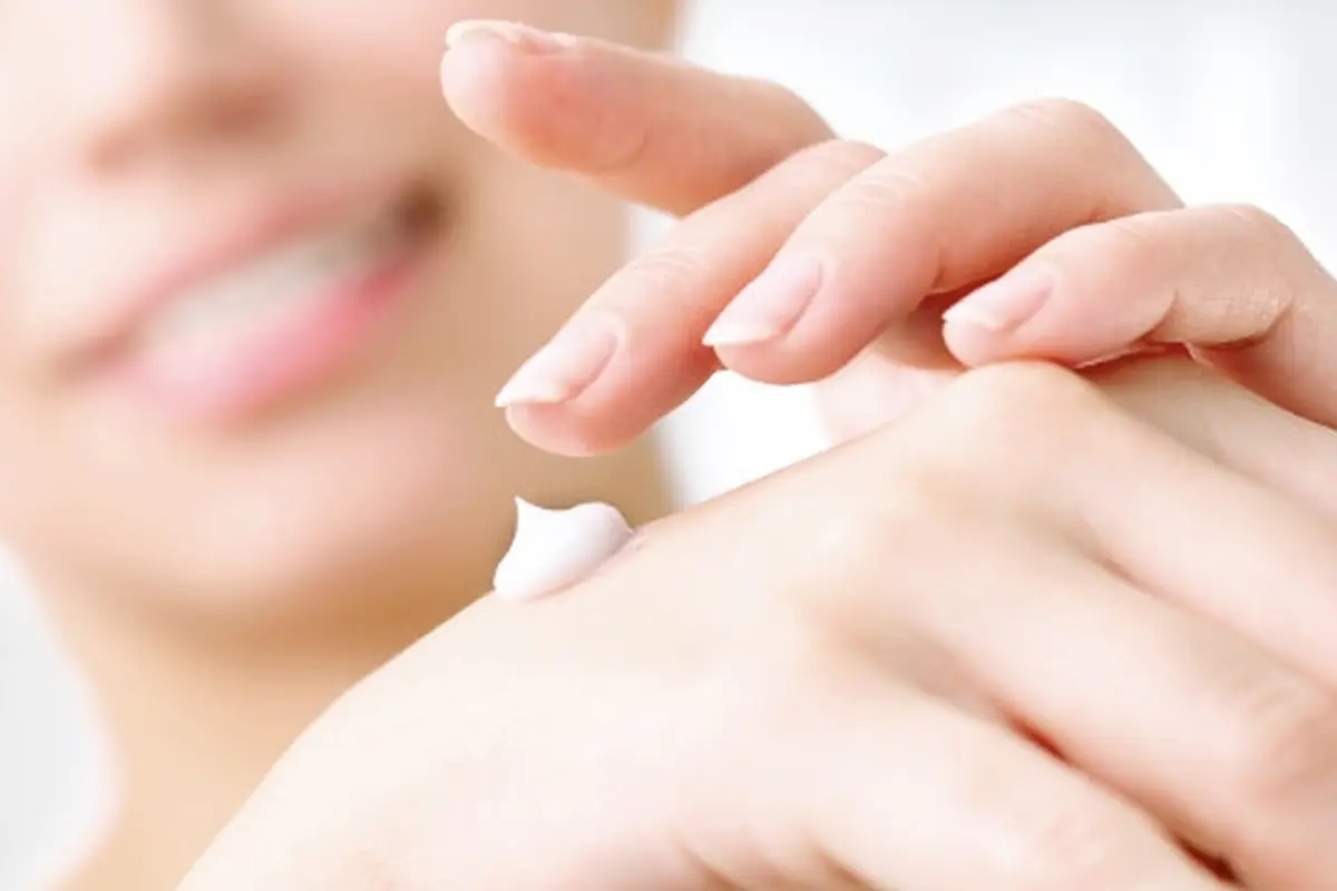 Jangan abaikan kondisi kesehatan kulit, kenali tanda-tanda tanda-tanda kulit sensitif lewat kampanye Sensitive Skin Awareness.