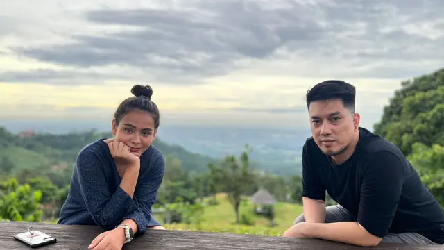 Sahila Hisyam menjadi model video klip penyanyi Arman Wosi