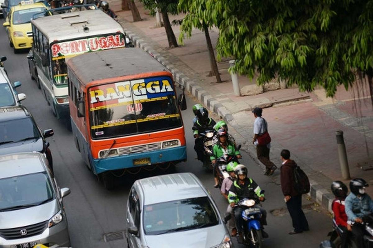 Ojek online semakin marak, peminat angkutan umum turun drastis