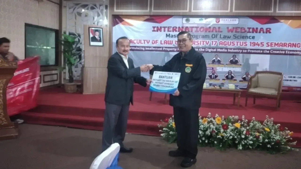Yayasan Peduli Kasih Salurkan Bantuan Ratusan Bibit Tanaman dan Sembako ke Desa Kalikesek Lewat Untag Semarang