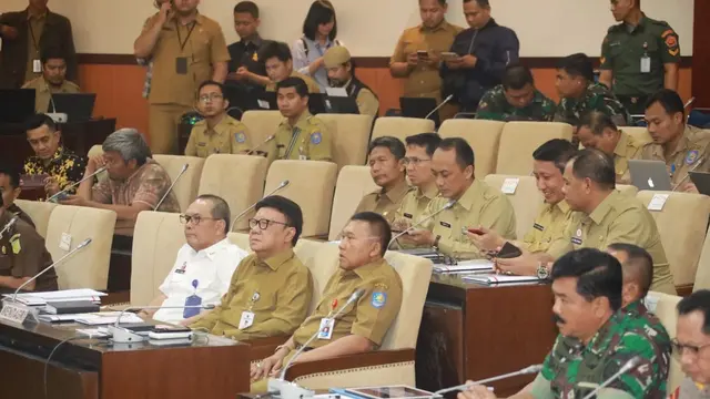 Mendagri Sampaikan Evaluasi Pemilu 2019 dalam Raker di DPD RI