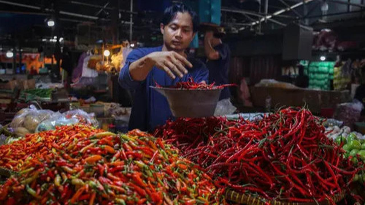 FOTO: Jelang Natal 2024 dan Tahun Baru 2025, Harga Bahan-Bahan Pokok Naik