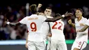 Pemain AS Roma Bryan Cristante merayakan gol pertama timnya ke gawang Salernitana pada pertandingan sepak bola Serie A Italia di Stadion Arechi, Salerno, Italia, 14 Agustus 2022. AS Roma menang 1-0. (Alessandro Garofalo/LaPresse via AP)