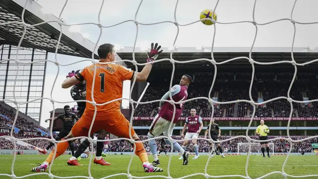 Foto: Comeback Epic Arsenal saat Mengalahkan Aston Villa