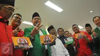 Pengurus partai pendukung Basuki Tjahaja Purnama-Djarot Saiful Hidayat di Pilgub DKI 2017 berkumpul di kantor DPP PPP kubu Djan Faridz Jalan Diponegoro,  Jakarta, Rabu (1/3). (Liputan6.com/Faizal Fanani)