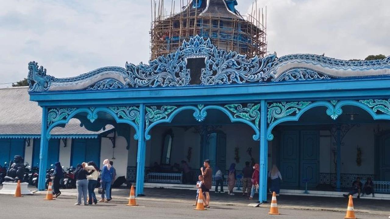 Usia 77 Tahun, Raja Keraton Surakarta PB XIII Mangkat di RS Indriati Solo