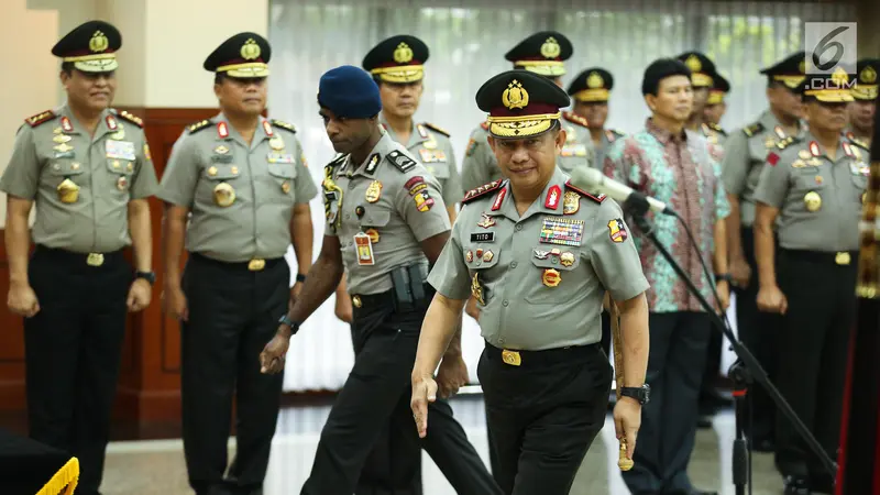 Tito Karnavian Pimpin Kenaikan Pangkat 14 Perwira Tinggi Polri