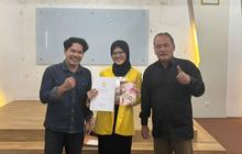 Mahasiswi Unnes Ita Kurniawati Lulus dengan Novel, Bukti Fleksibilitas Tugas Akhir Kreatif