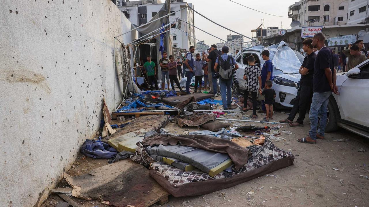 FOTO: Biadab! Serangan Drone Israel Hancurkan Tenda Liputan, Lima Jurnalis Tewas di Gaza