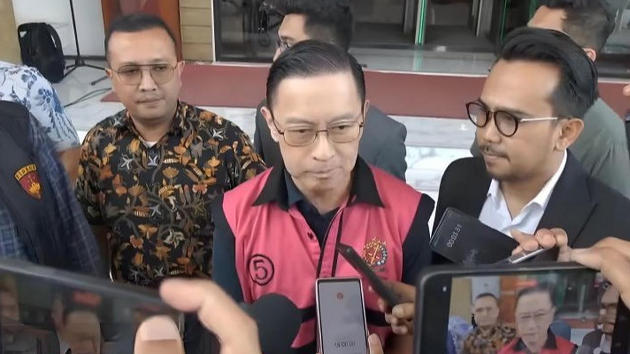 Tom Lembong Langsung Bacakan Nota Eksepsi Usai Didakwa Korupsi, Pengunjung Sidang Tepuk Tangan