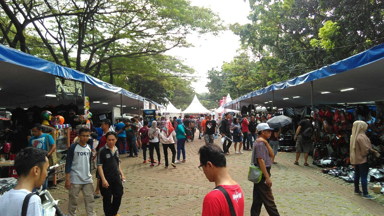 Suasana Otobursa Tumplek Blek 2017