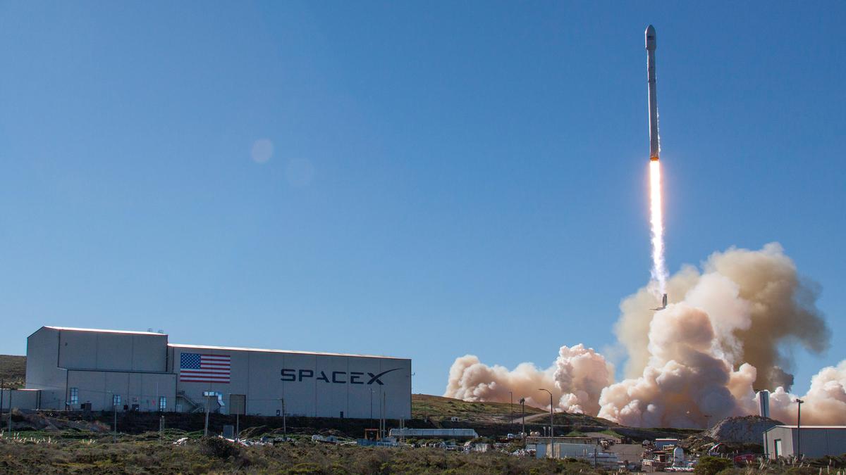 SpaceX Bakal Luncurkan Roket Lebih Banyak Tahun Ini