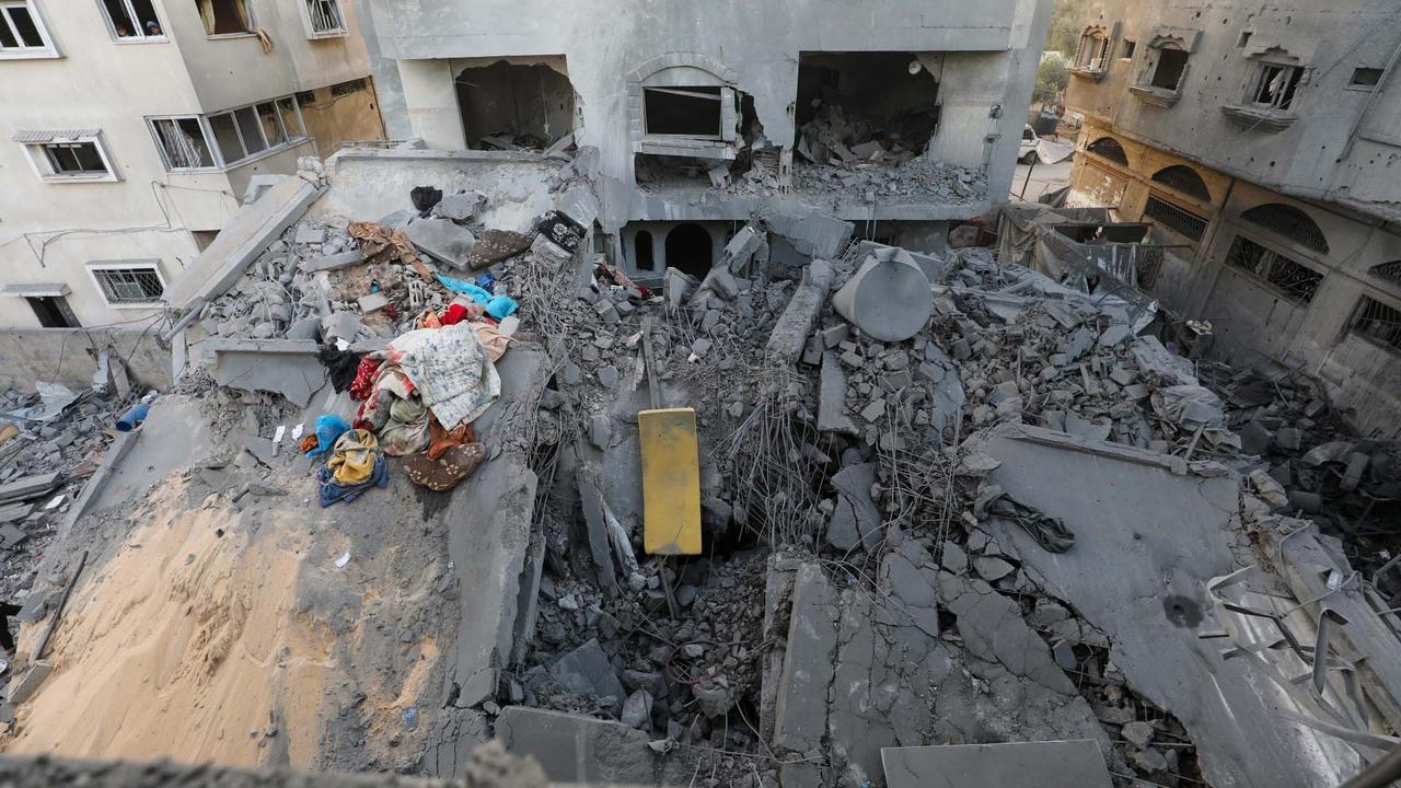 FOTO: Serangan Udara Israel di Gaza Tewaskan 85 Orang, Dunia Serukan Gencatan Senjata
