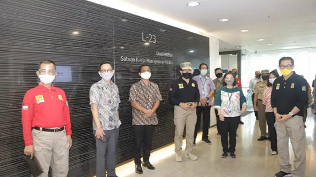 Pastikan Penerapan Protokol Kesehatan, Kemnaker Inspeksi Perusahaan Perbankan 