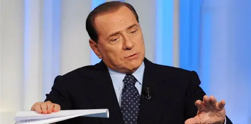 Patron AC Milan, Silvio Berlusconi memberi keterangan mengenai masa depan Kaka dalam salah satu progam televisi 