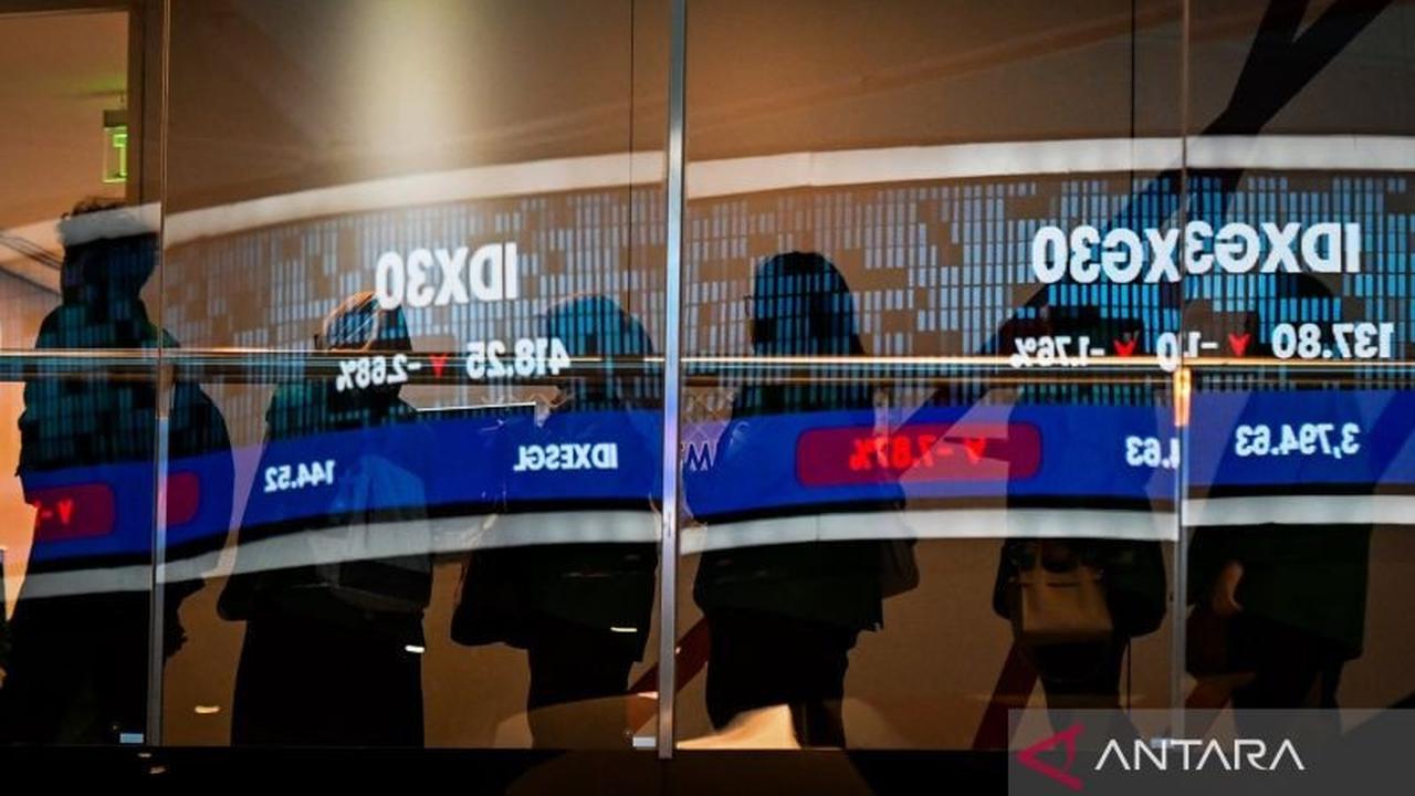 IHSG Melemah Ikuti Bursa Asia dan Global di Tengah Sentimen Ekonomi Nasional