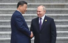 FOTO: Makin Mesra, Putin-Xi Jinping Janjikan 'Era Baru' dan Kompak Kutuk Amerika Serikat