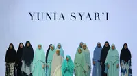 Busana muslim syar'i juga turut meramaikan panggung Indonesia Fashion Week 2017, penasaran seperti apa?