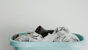 Mencuci Baju. (Unsplash - Annie Spratt)