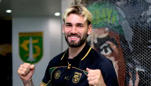 Persebaya Resmi Perkenalkan Gelandang Portugal Diogo Ramalho