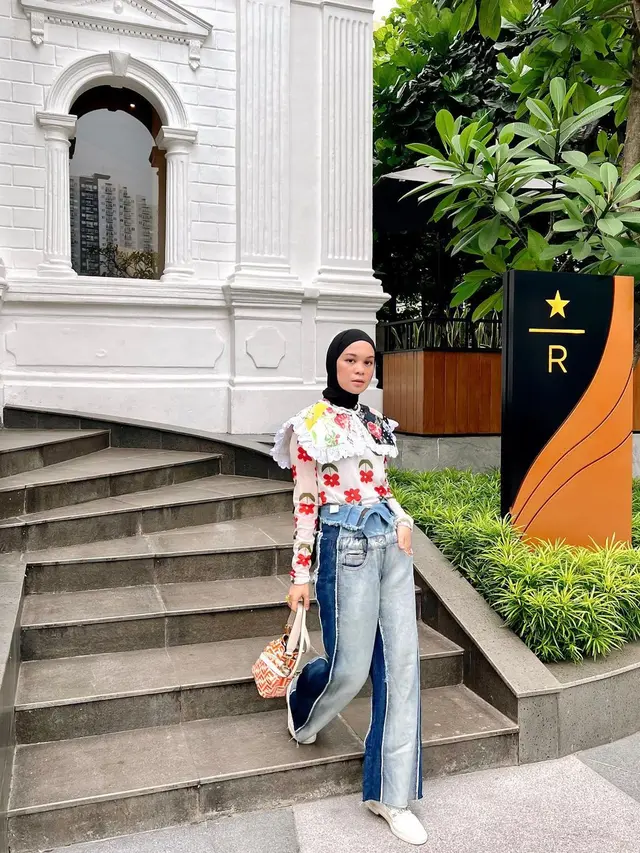 7 Inspirasi Outfit yang Tepat untuk Dipadupadankan dengan Boyfriend Jeans dari Ayla Dimitri, Tantri Namirah, hingga Alika Islamadina