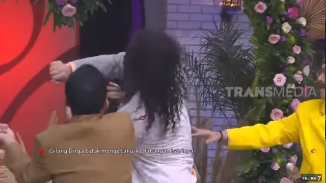 Momen Denny Cagur kerjai Gilang Dirga