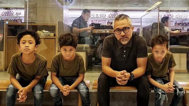 Potret Kebersamaan Lukman Sardi dan Anak (sumber: lukmansrd)