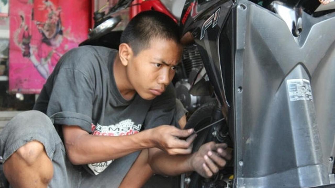 Servis naik, bengkel motor di Malang laris manis menjelang Lebaran