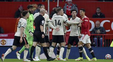 Foto: Memalukan, Ini Dia Ekspresi Pemain Manchester United Usai Dibantai Liverpool di Old Trafford