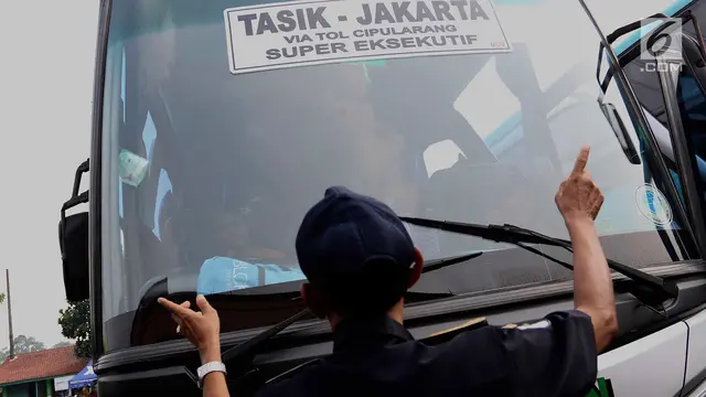 Jelang Arus Mudik, Dishub DKI Cek Kelaikan Bus di Terminal Kampung Rambutan