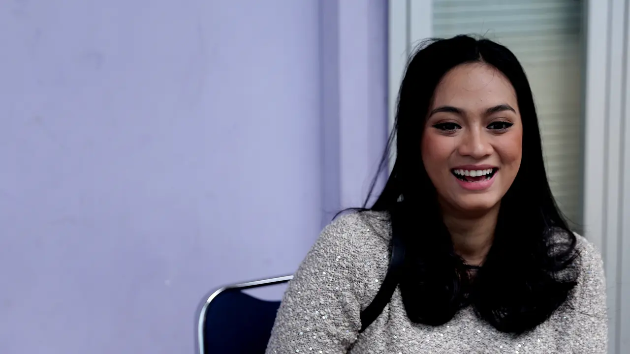 Ayudia Bing Slamet