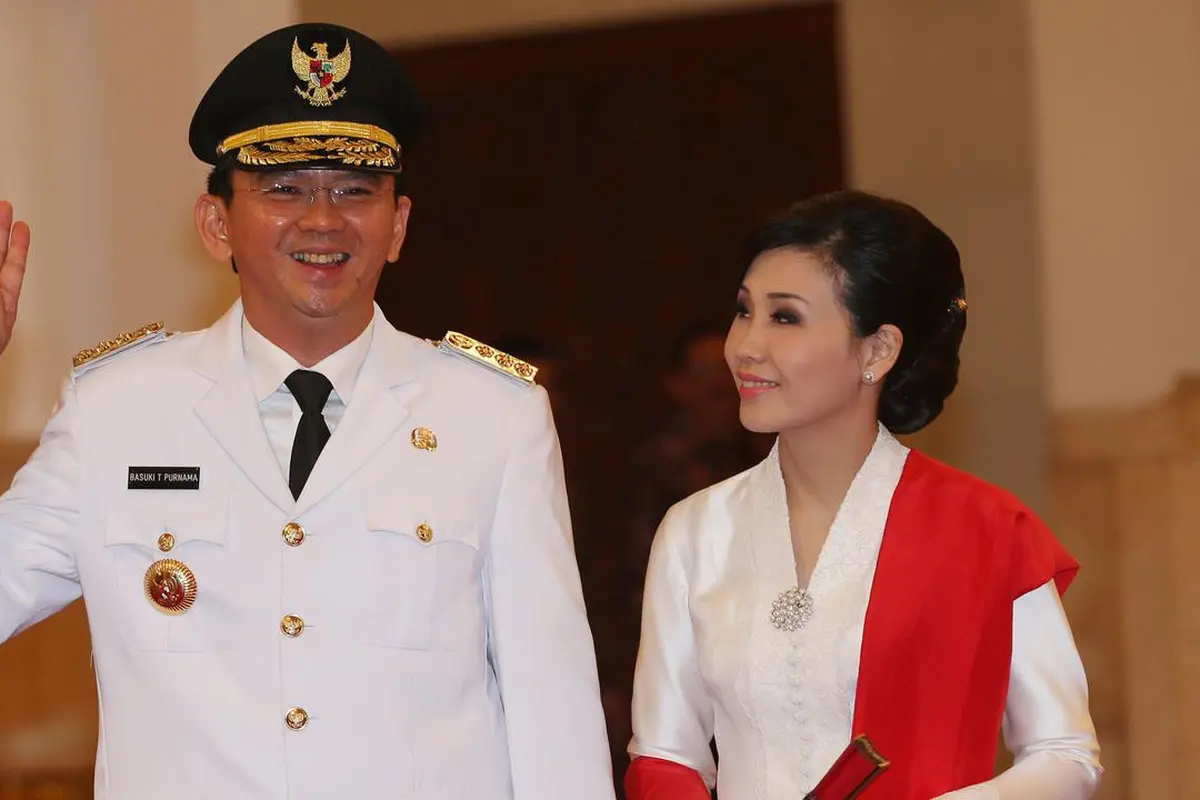 [Bintang] Ahok Gugat Cerai Veronica Jadi Pemberitaan Media Asing