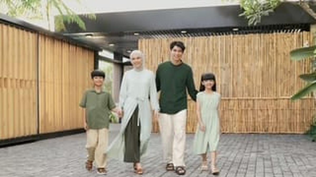 Rayakan Idulfitri dengan Penuh Kebersamaan dan Kenyamanan bersama Koleksi Hari Raya Essentials dari UNIQLO