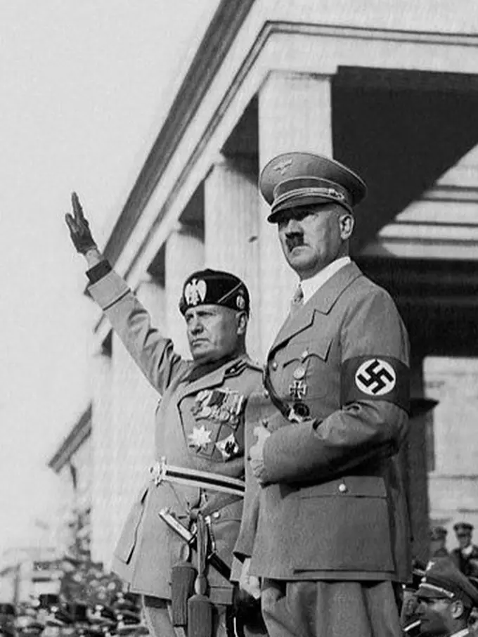 Potret Adolf Hitler (Sumber: wikipedia)