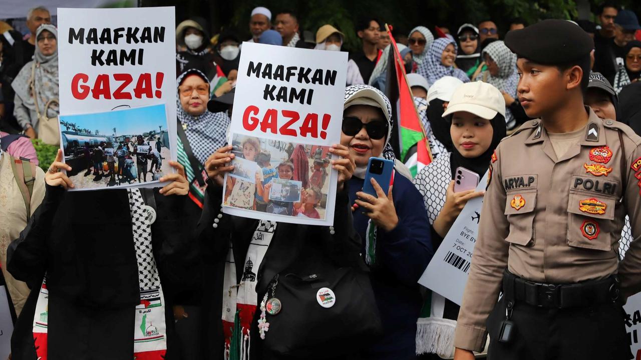 Aksi solidaritas untuk Jalur Gaza di depan Kedupes AS